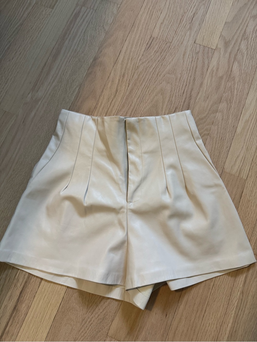 Mustard Seed Faux Leather High-Waist Cream Pleated Shorts - Picture 1 of 4